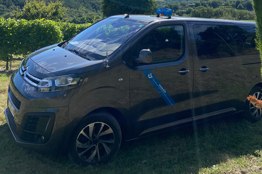Van taxi TL