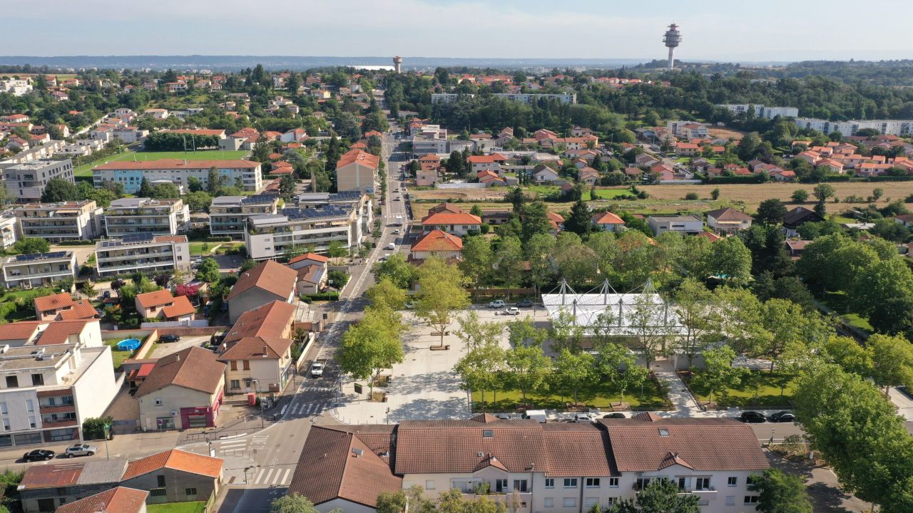 Aerial view of Chassieu illustration