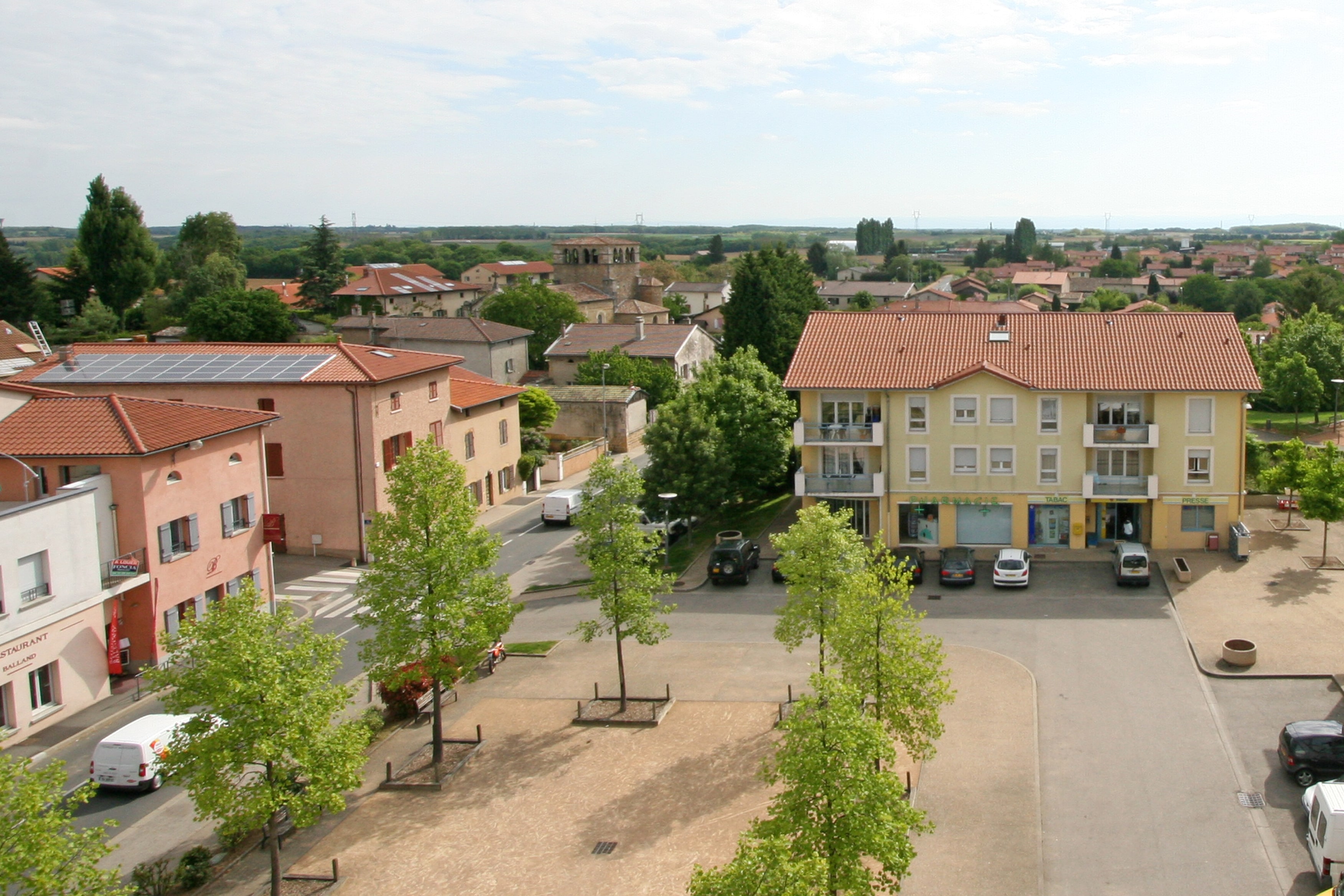 Le vieux bourg de Montanay illustration