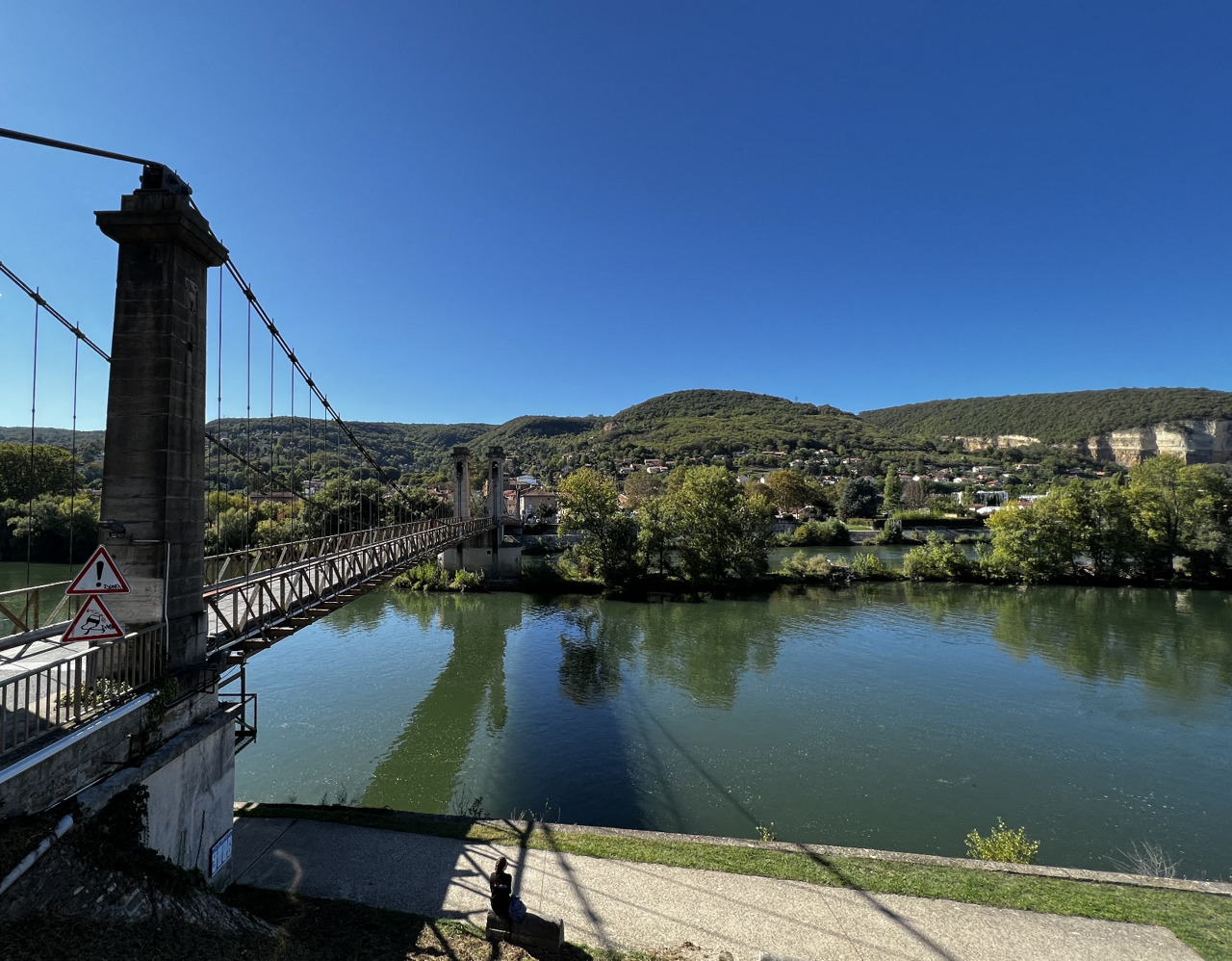 Centre du village de Rochetaillée-sur-Saône illustration